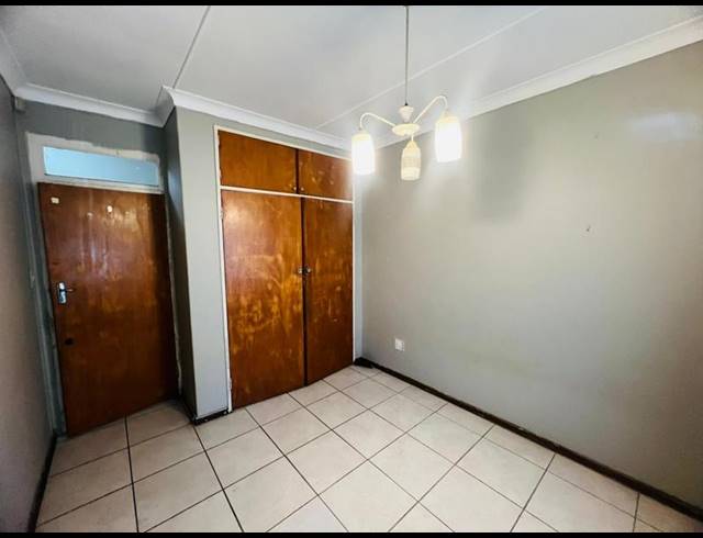 5 BEDROOM HOUSE FOR SALE IN BIRCHLEIGH